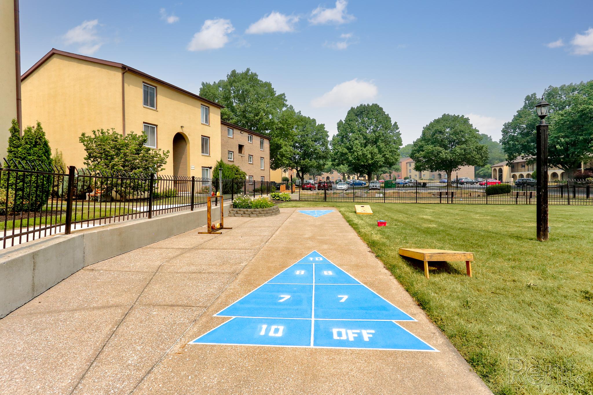 shuffle board