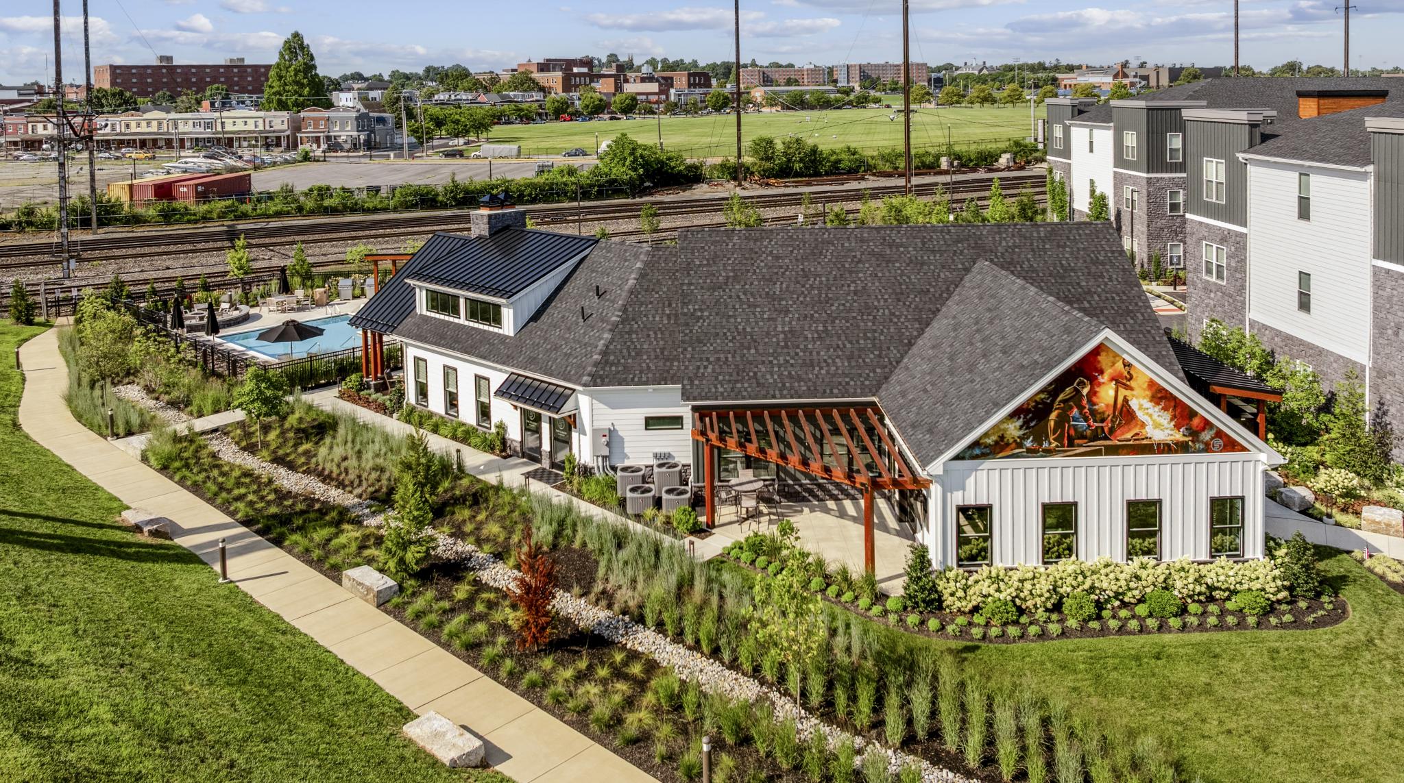 clubhouse ext